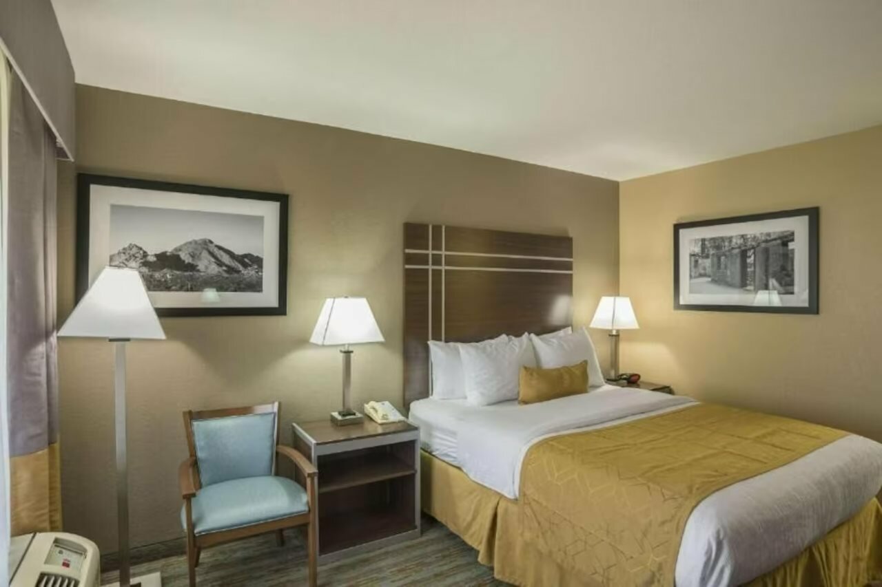 Фото Quality Inn Phoenix North I-17