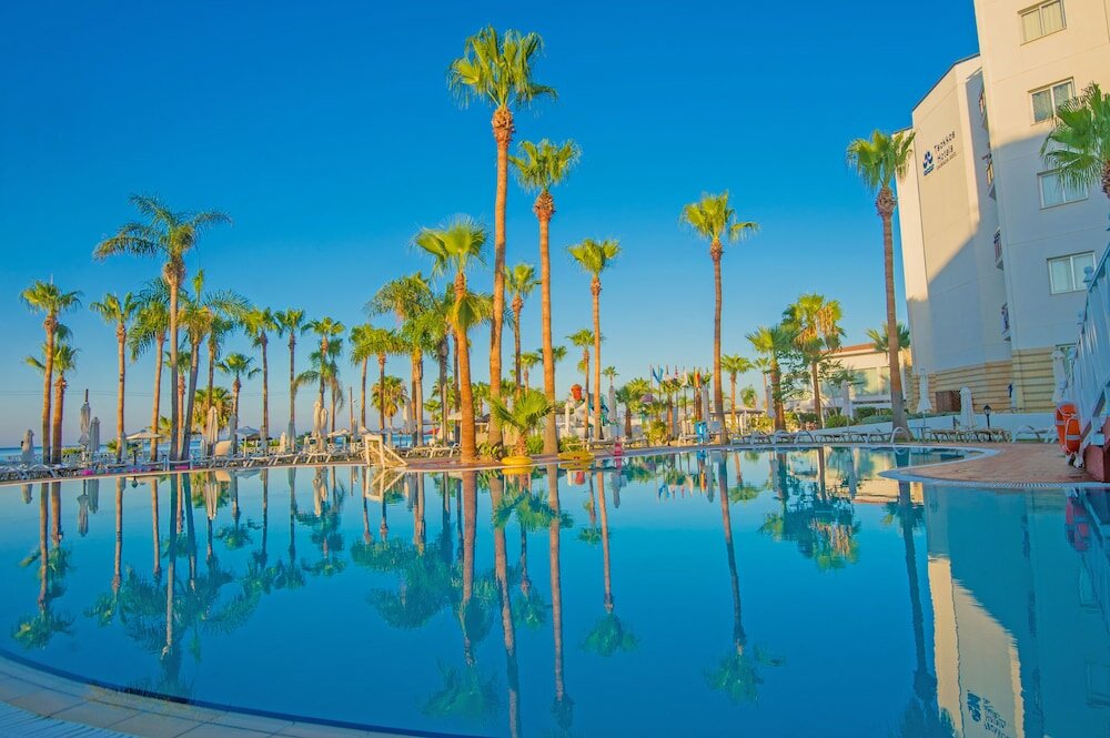 Фото Anastasia Hotel Apartments