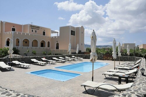 Гостиница Anessis в Картерадосе