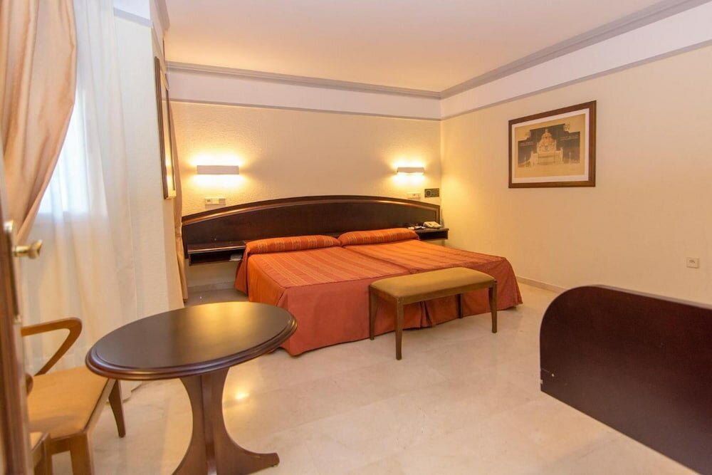 Фото Hotel San Antonio