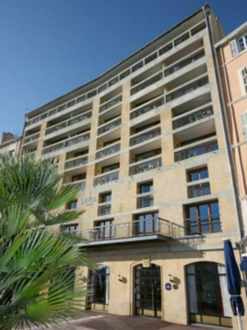 Фото La Résidence du Vieux Port