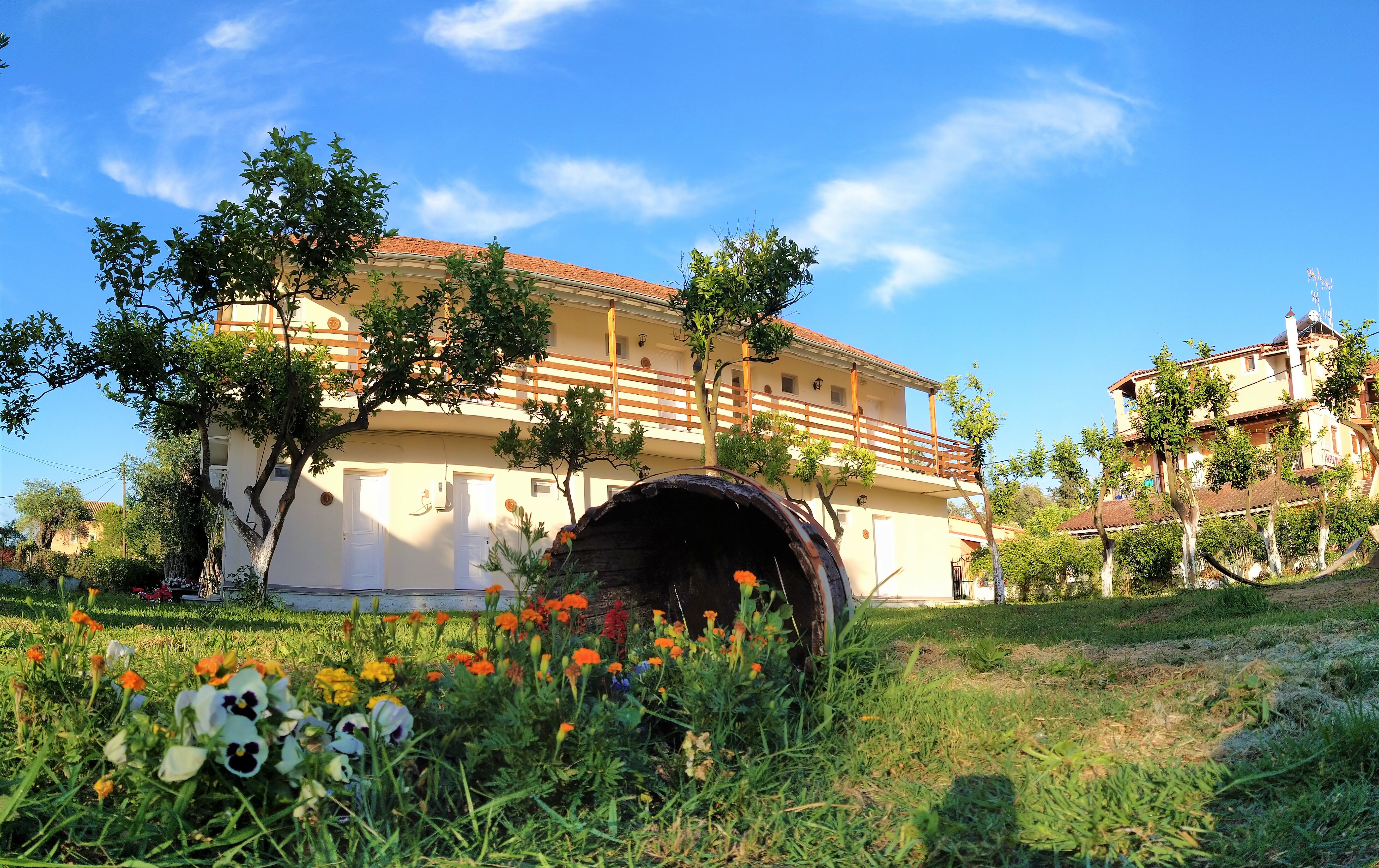 Фото Апарт-отель Ever Green