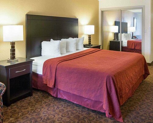 Гостиница Quality Inn Magnolia