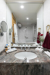 Гостиница Zorlu Grand Hotel