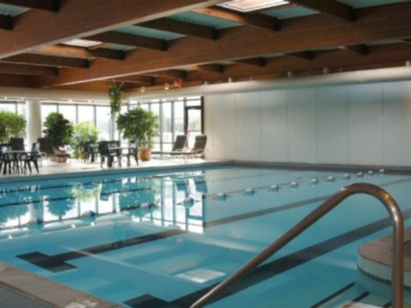 Фото Sheraton Montreal Airport Hotel