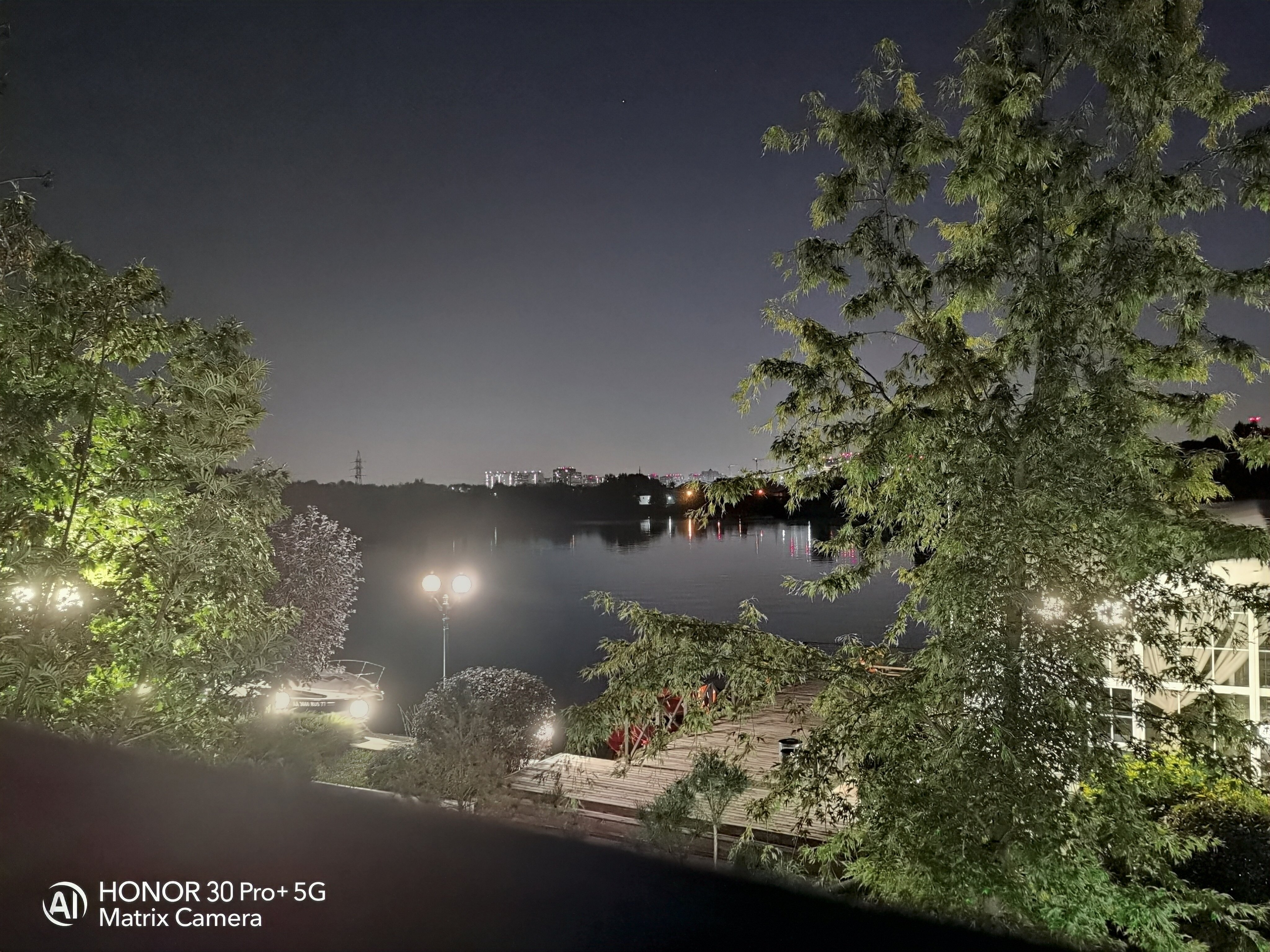 Фото Water House