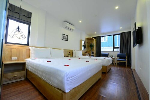 Гостиница Blue Hanoi Inn Luxury Hotel & SPA в Ханое