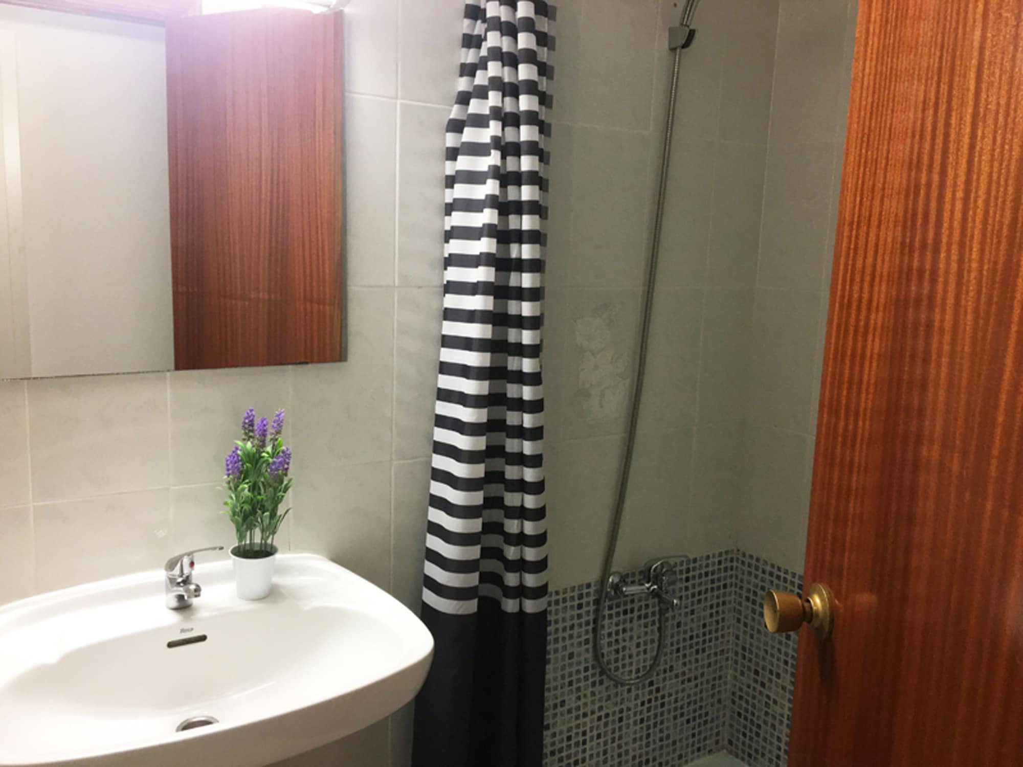 Фото Apartamentos Bernat Pie De Playa 3000