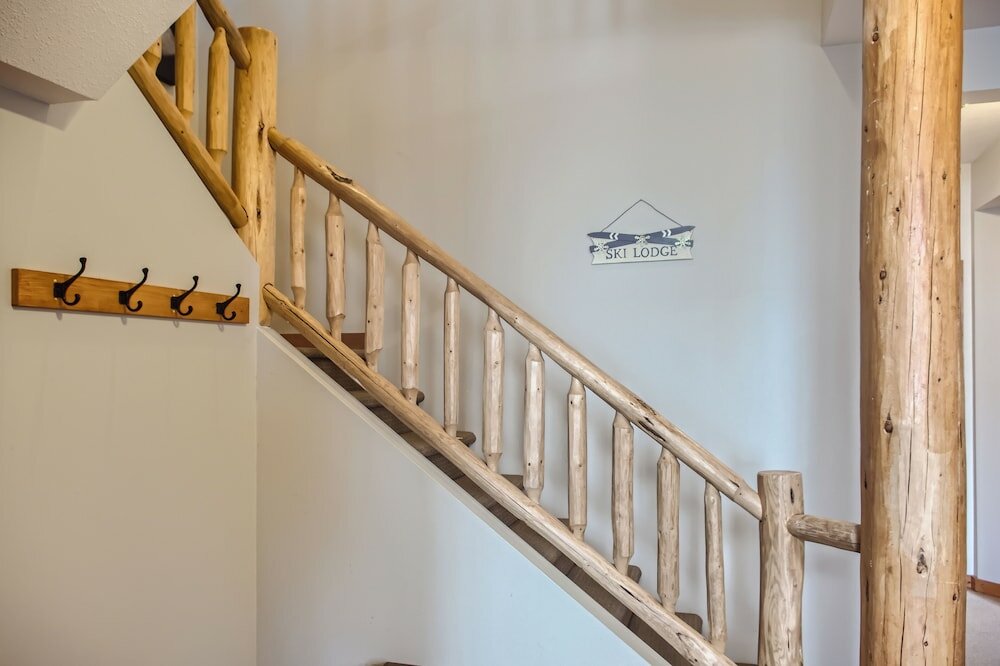 Фото Snowy Creek by Okanagan Premier