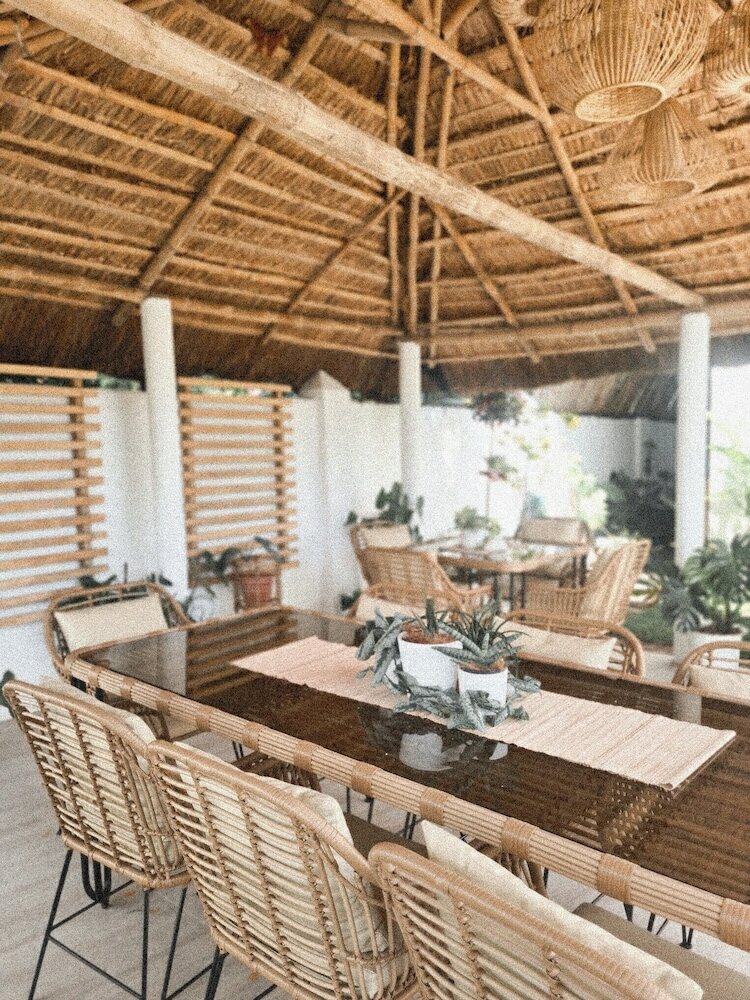 Фото 148 Guesthouse and Resort