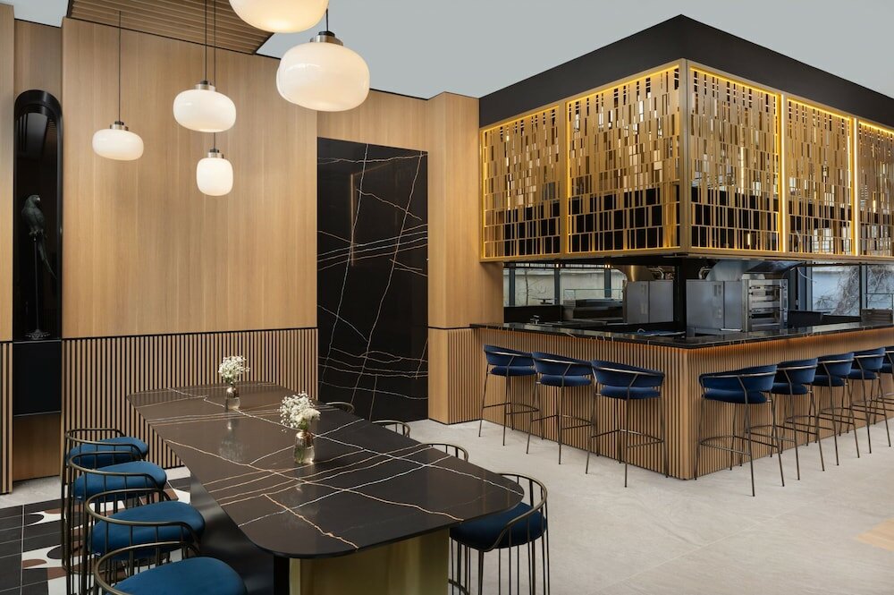 Фото Courtyard by Marriott Cluj-Napoca Downtown