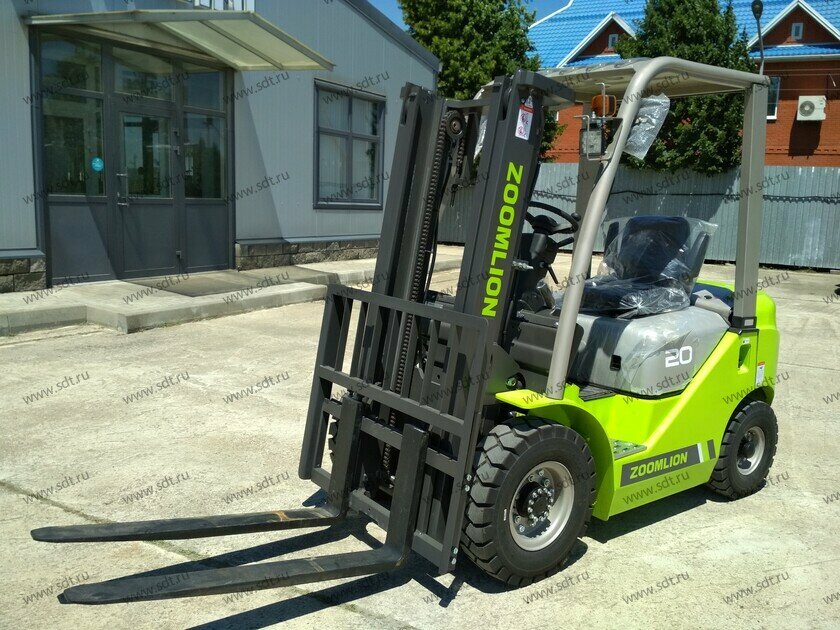 Road construction machines ДМК, Bataysk, photo
