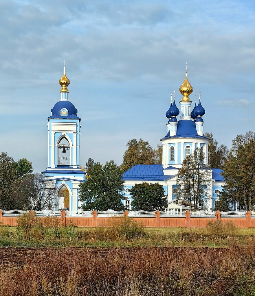 Orthodox church Tserkov Pokrova Presvyatoy Bogoroditsy V Uspenskom monastyre, Ivanovo Oblast, photo