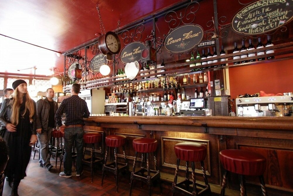 Фото Hotel Corner House