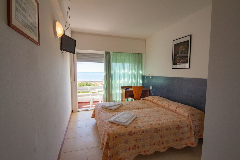 Фото Hotel Ambra