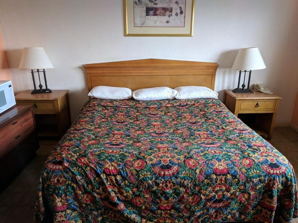 Фото Skylark Motel