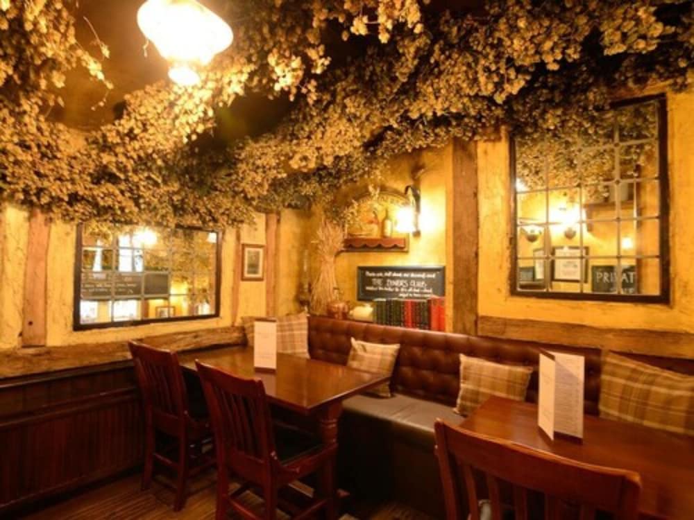Фото The Black Horse Inn