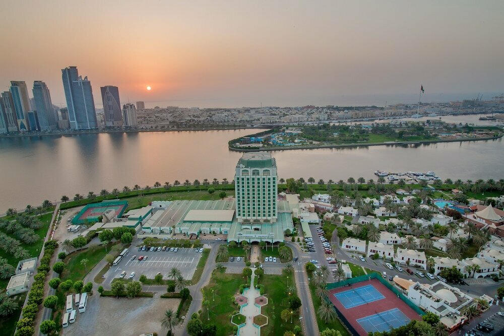 Hotel Hotel Holiday International, Sharjah, photo