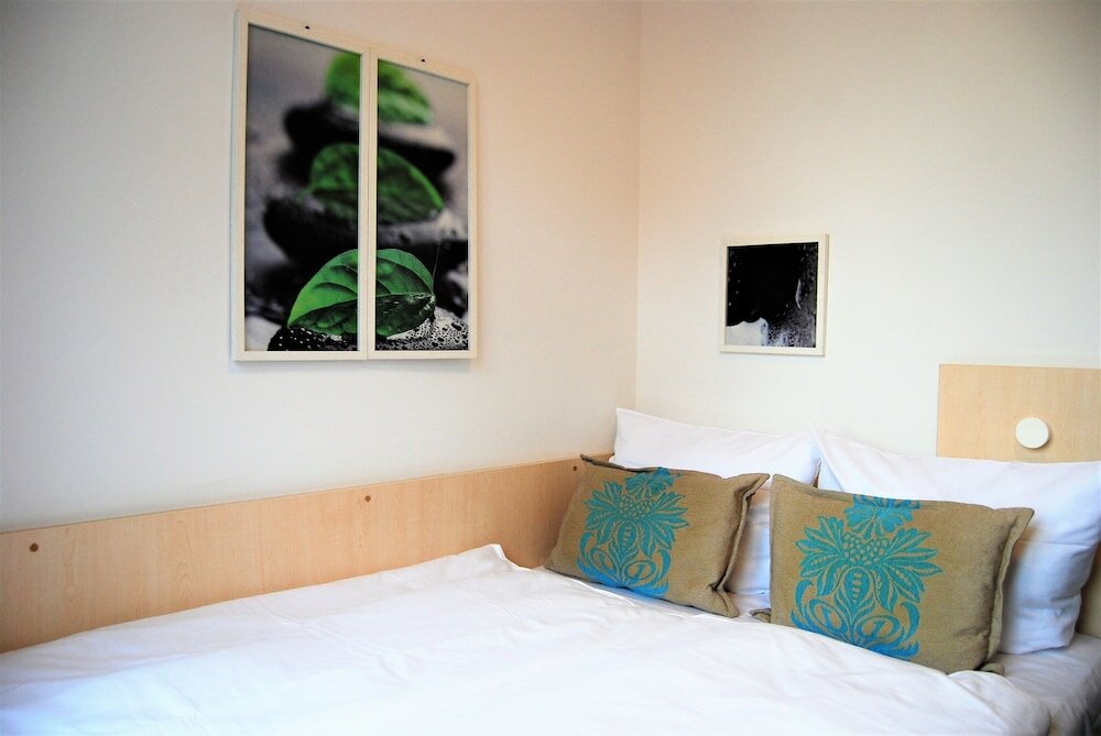 Фото Airport Hotel Dürscheidt