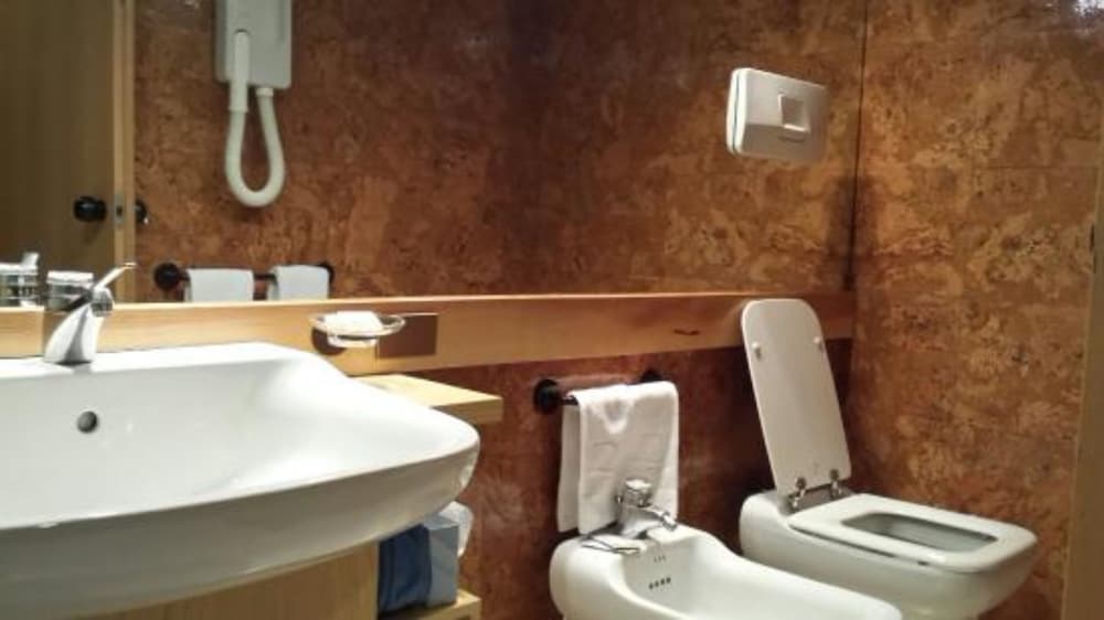 Фото Les Jumeaux