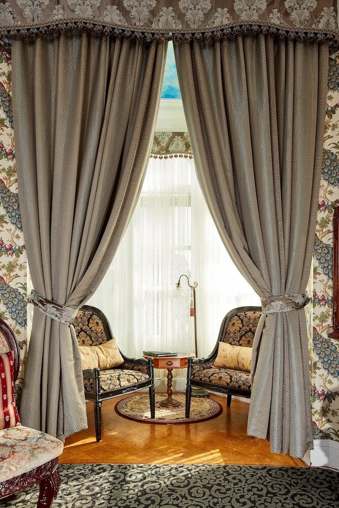 Фото Queen Anne Hotel