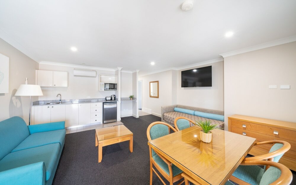 Фото Heritage Inn Bathurst