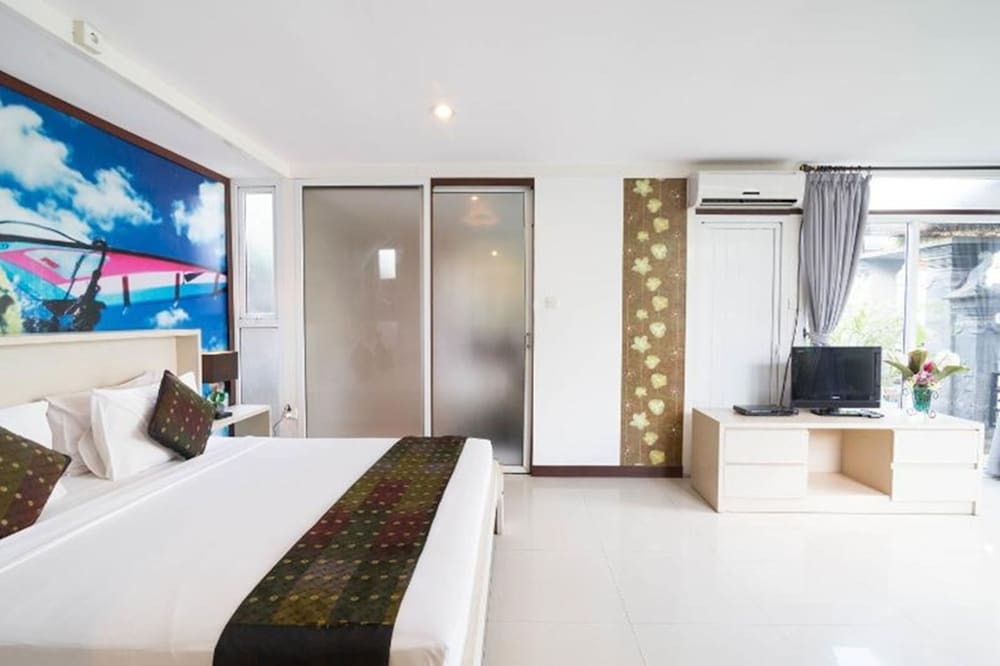 Фото Aqua Bali Villa