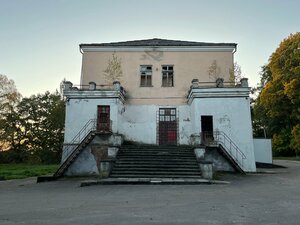 Усадьба Фухсберг (posyolok Kholmogorovka, ulitsa 43-y Gvardeyskoy Armii, 1), landmark, attraction