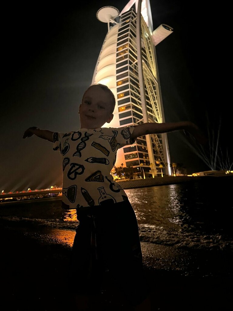 Swimming pool Family Pool, Dubai, photo