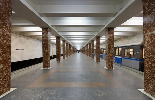 Pervomayskaya (Moscow, Arbatsko-Pokrovskaya Line, Pervomayskaya metro station), metro station