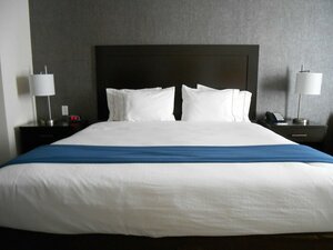 Гостиница Holiday Inn Express & Suites Kansas City Ku Medical Center, an Ihg Hotel