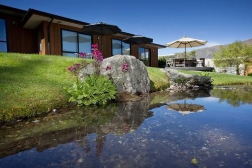Гостиница Wanaka Springs Lodge в Ванаке