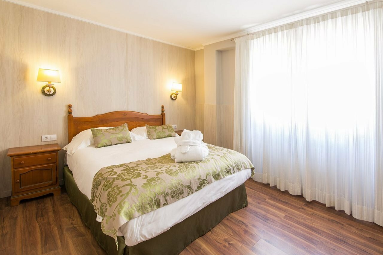 Фото Hotel SPA Princesa Parc