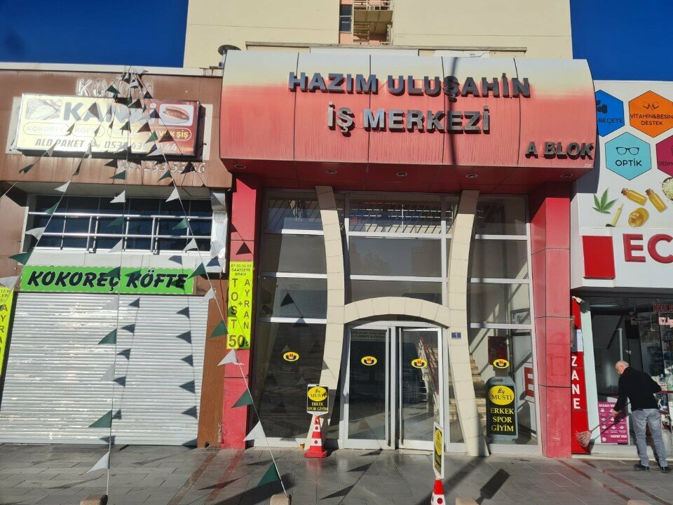 Servicios de contabilidad Serbest Muhasebeci Mali Musavir Salih Olukcu, , foto