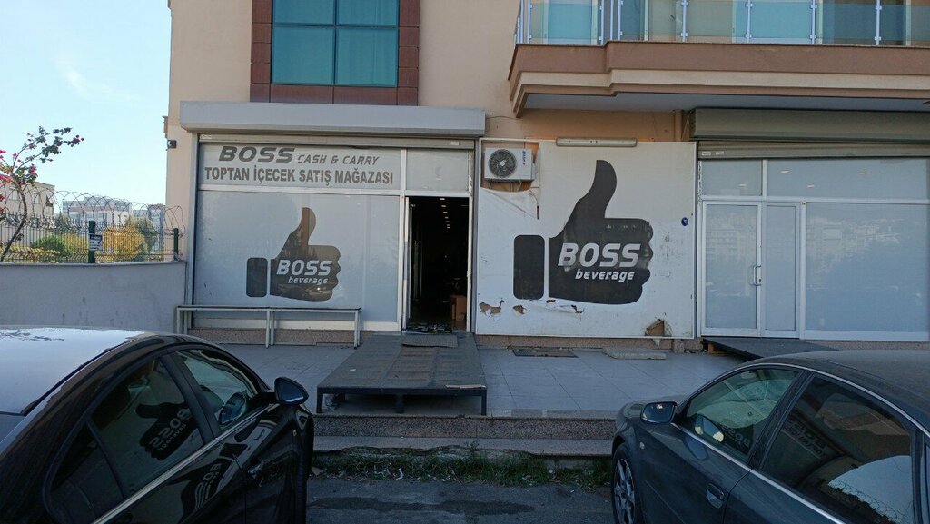 المشروبات الكحولية Boss Wholesale Beverage Sales ، إزمير، صورة