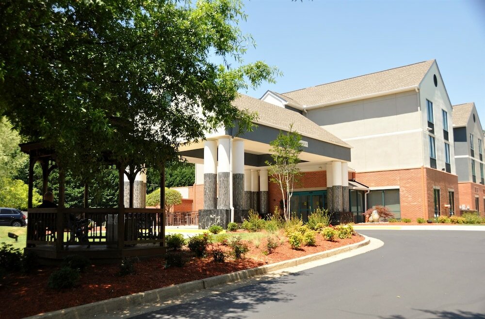 Фото Best Western Plus Roswell Alpharetta