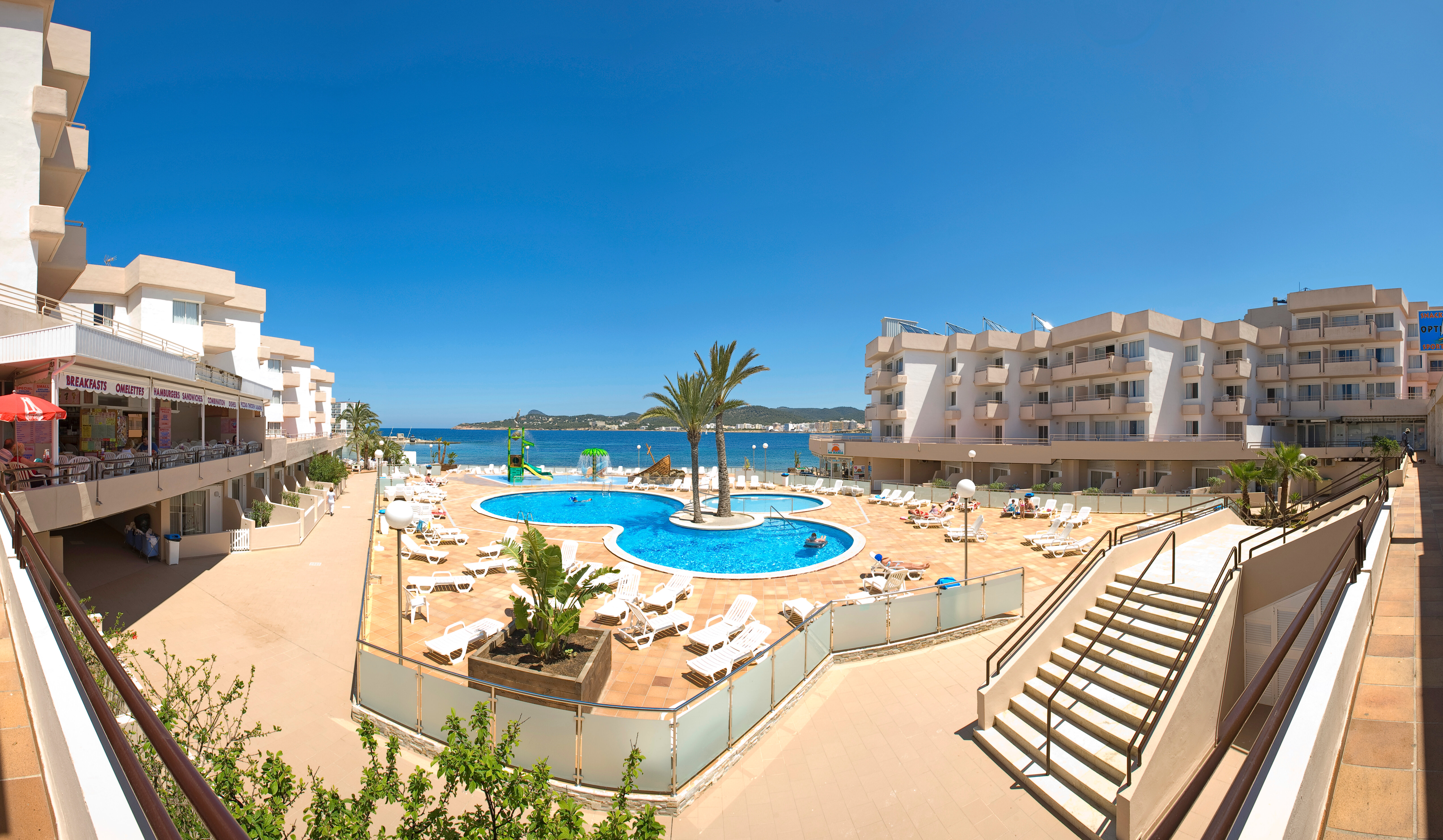 Фото Playa Bella Beach Apartments