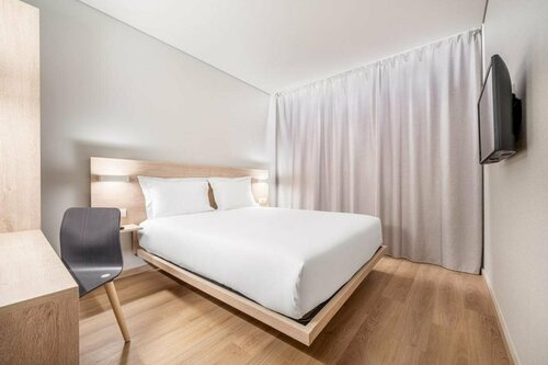 Гостиница Moov Hotel Lisboa Oriente в Лиссабоне