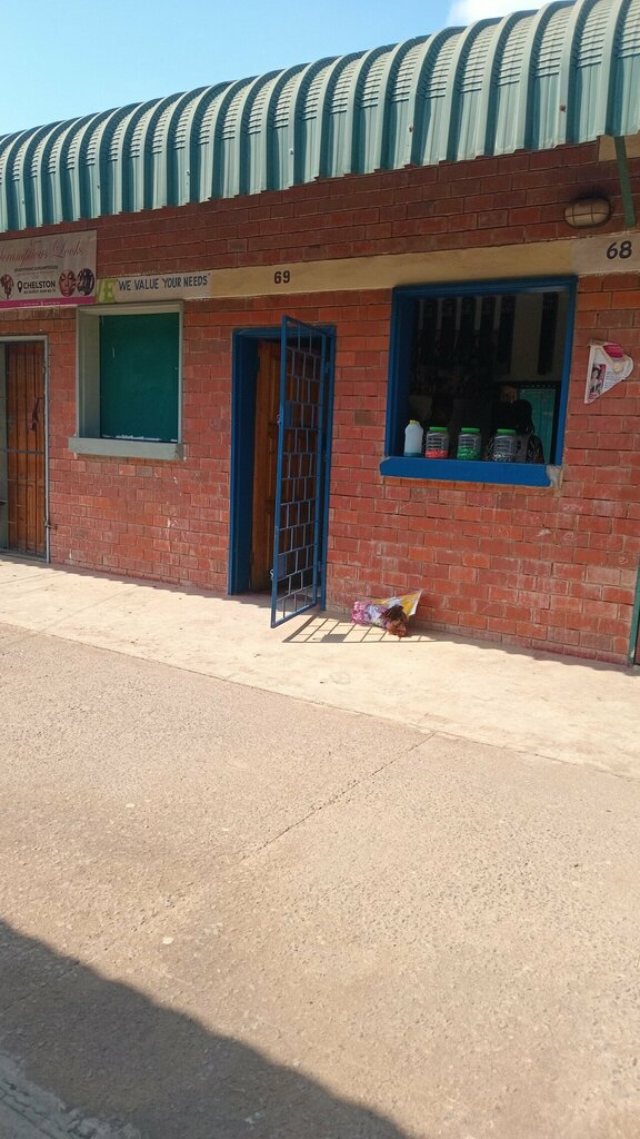 Hairdresser Shop 69, Lusaka, photo