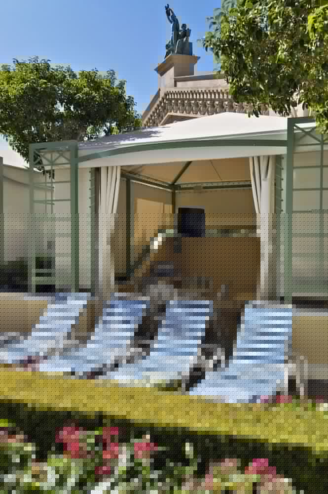 Фото Paris Las Vegas Hotel & Casino