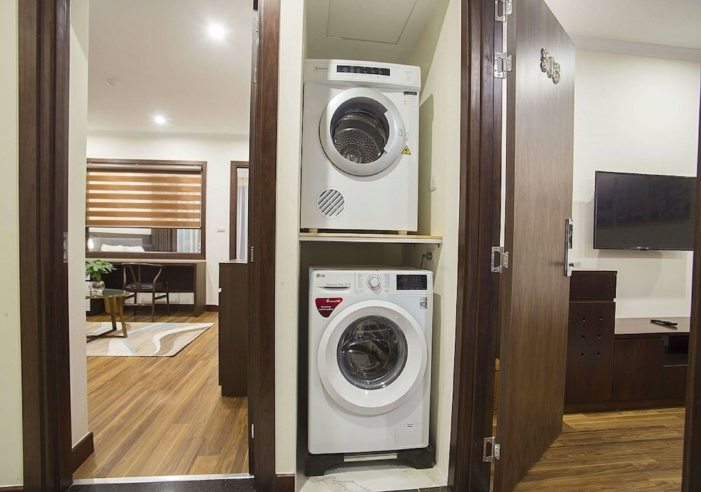 Фото Newsky Serviced Apartment