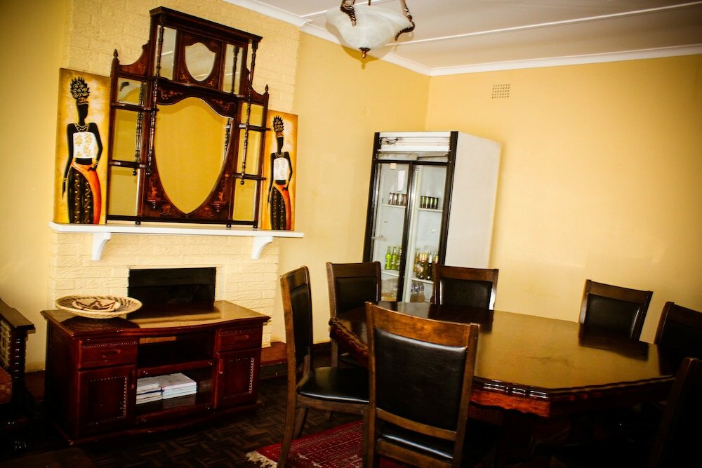 Фото River-Ridge Guest House