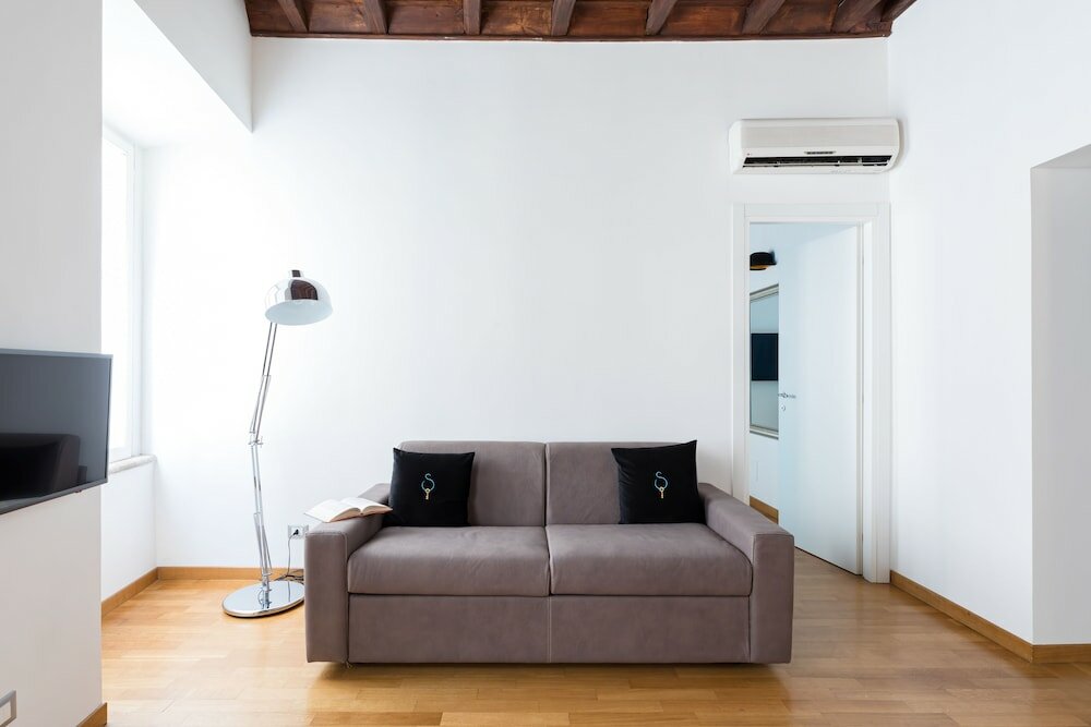 Фото A World Aparts - 87 Boschetto