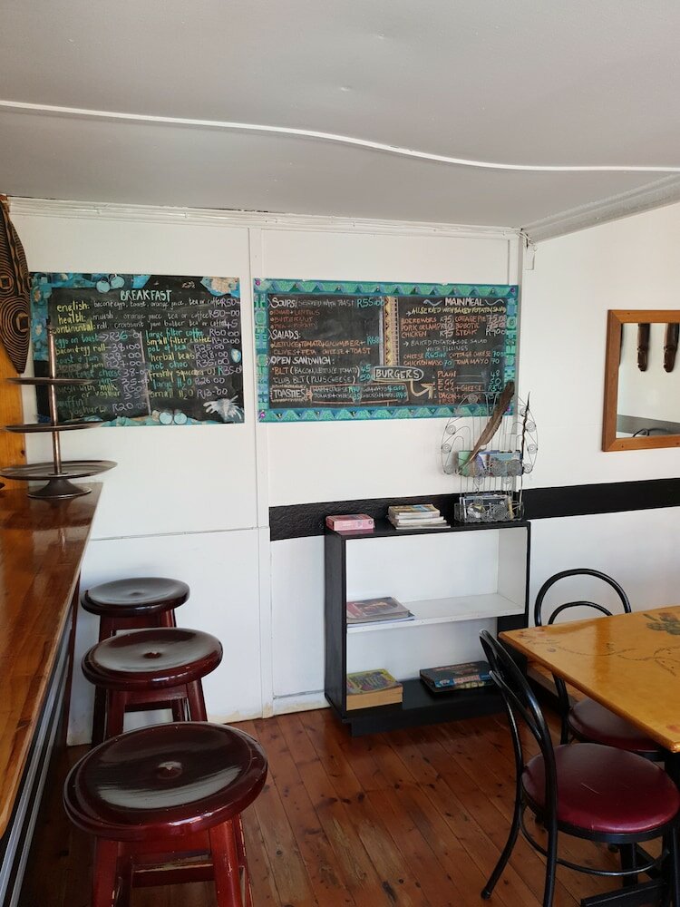 Фото Zebra Crossing Backpackers