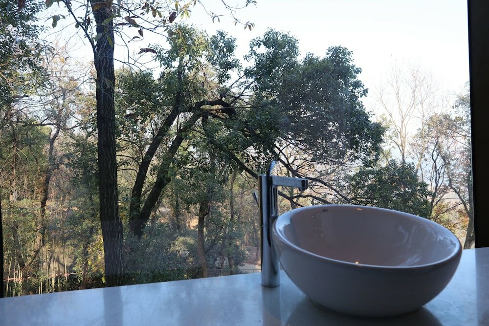 Фото Aventree Hotel