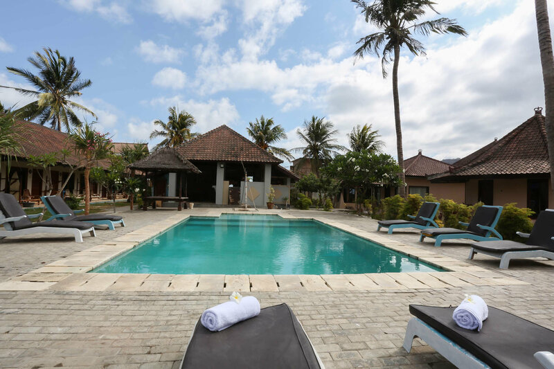 Гостиница Purnama Beach Hotel Lombok
