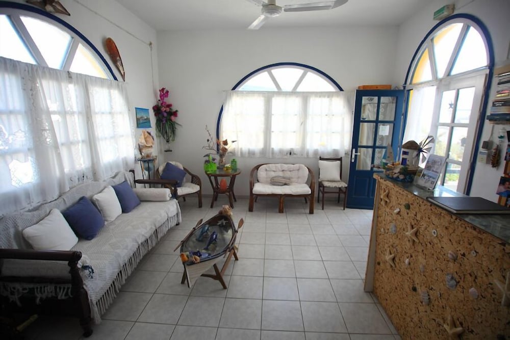Фото Stavros Studios