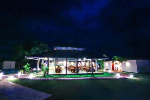 Гостиница Ceyloni hotel