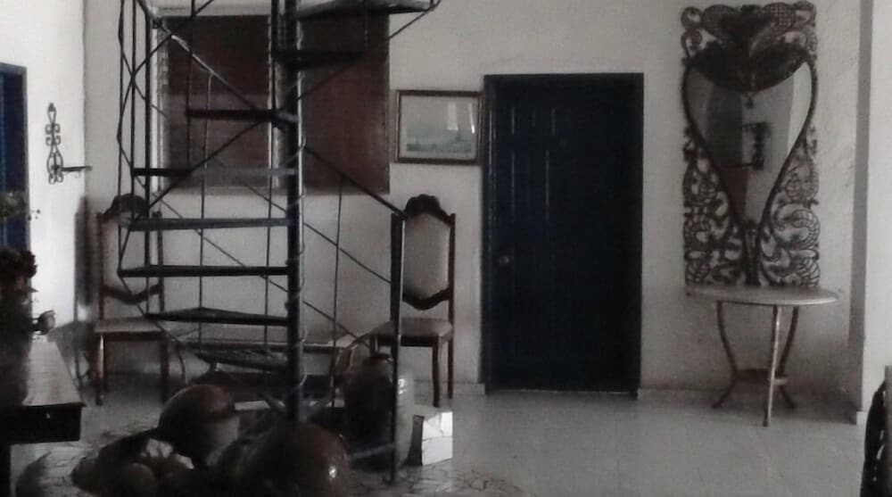 Фото Tropical Bed & Breakfast