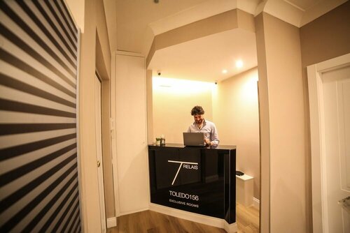 Гостиница Toledo Relais Suites в Неаполе